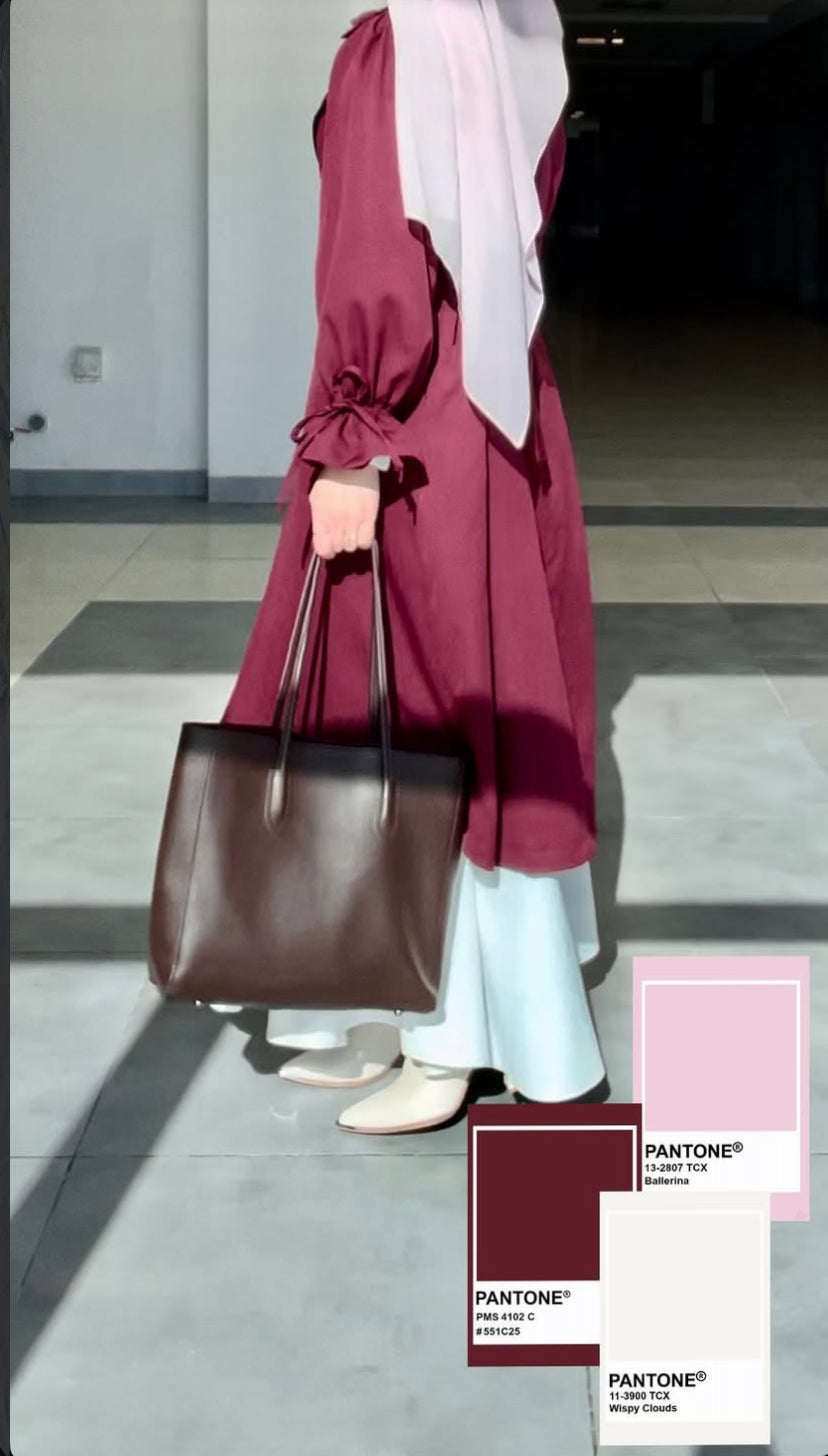 🍒 معطف Cherry Elegance الطويل