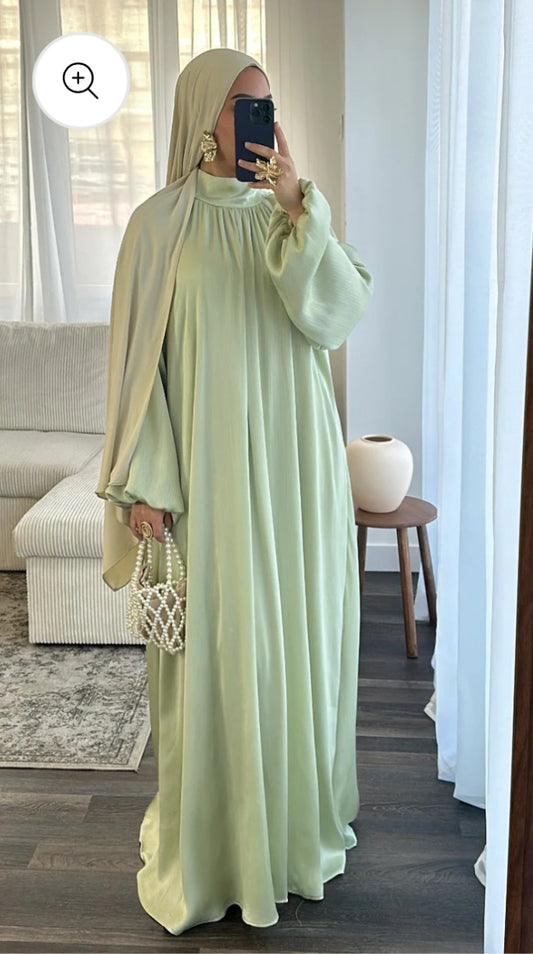 ✨ عباية أنيقة بقصة واسعة – ستايل راقي وفخم