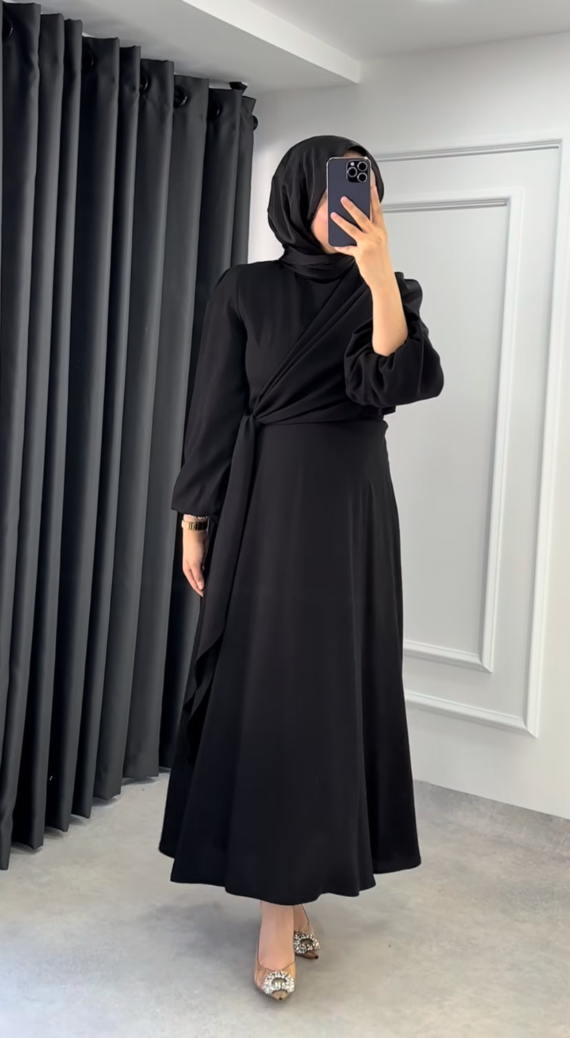 👗 فستان أنيق وناعم 🌸