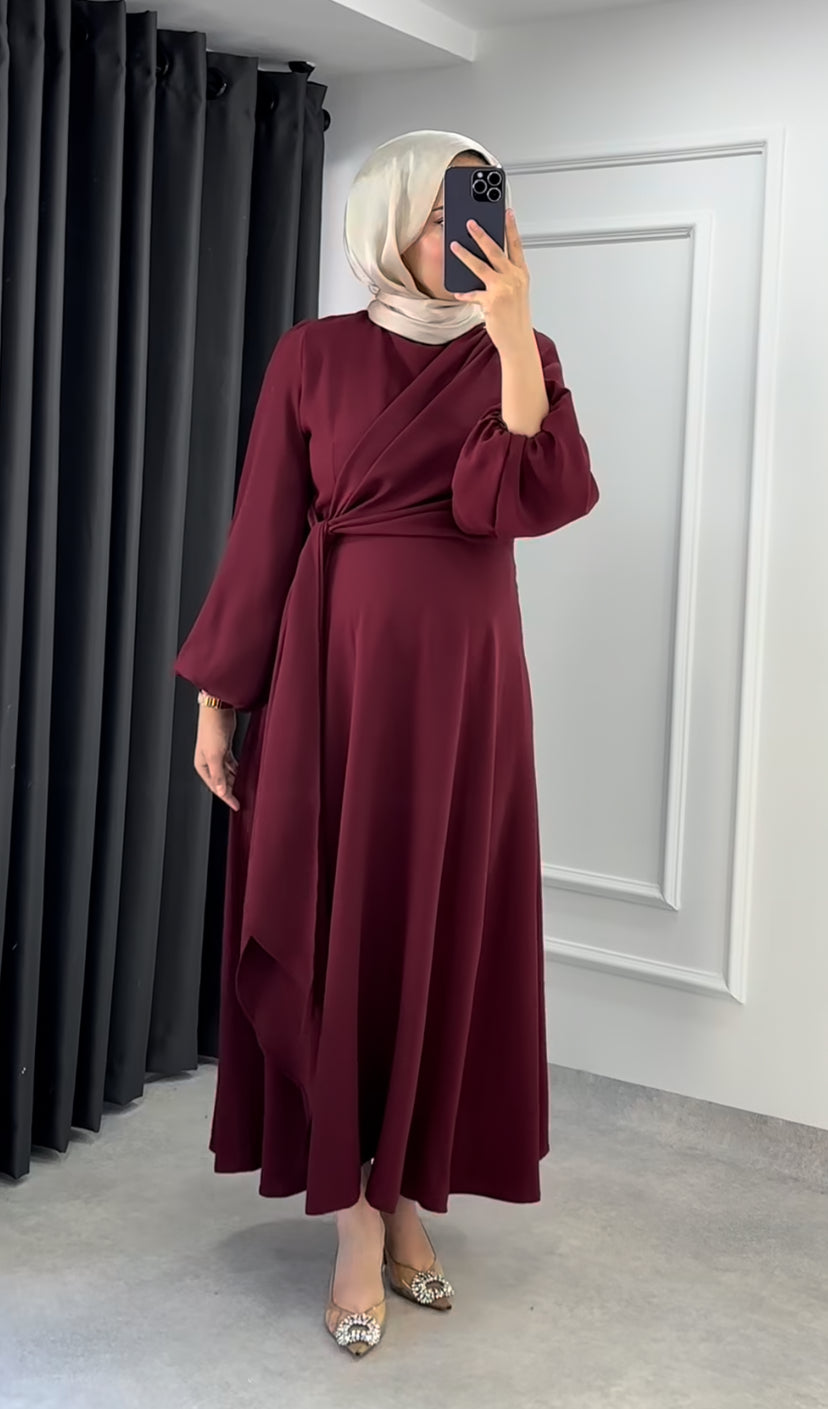 👗 فستان أنيق وناعم 🌸
