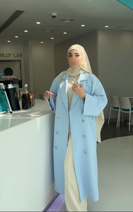 🩵معطف أنيق بلون أزرق سماوي 🌸