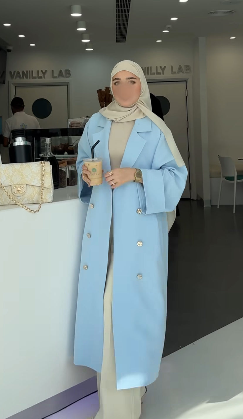 🩵معطف أنيق بلون أزرق سماوي 🌸