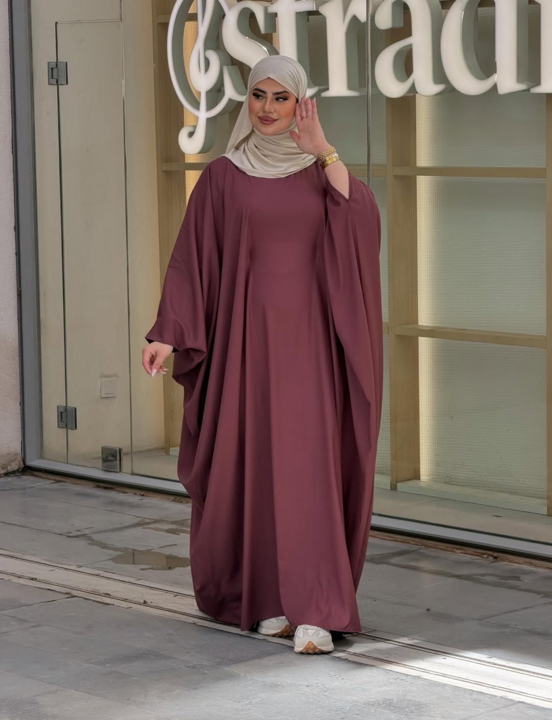 ✨ عباية فراشة – ستايل راقي وراحة بلا حدود ✨