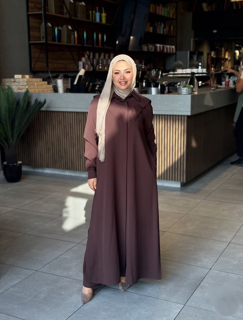 👗 طقم أنيق وعصري 🌸